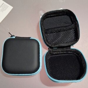 Black and Blue Square Travel Case